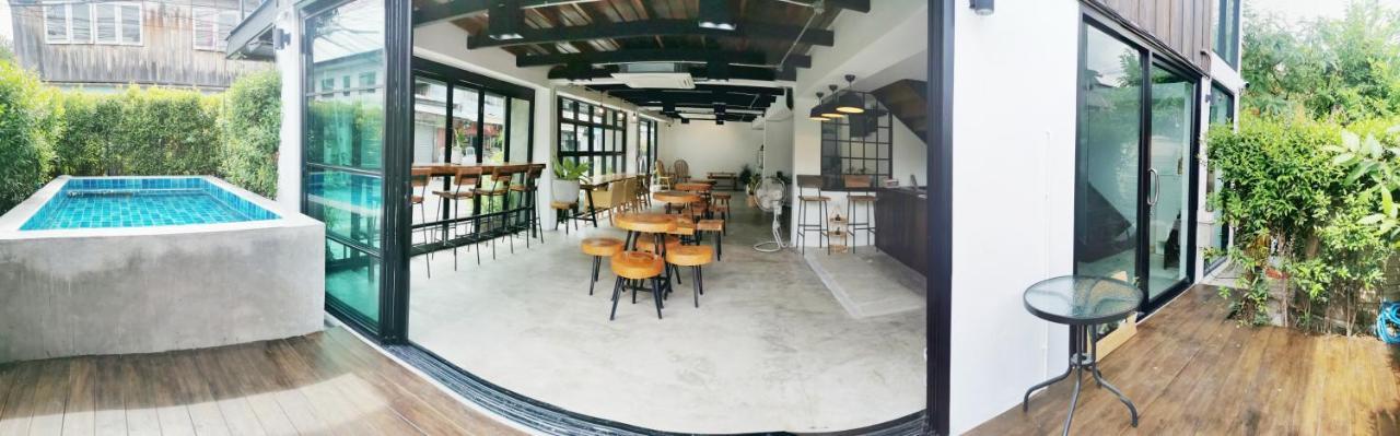 Stay Here Hostel - Chiang Mai — Photos 1
